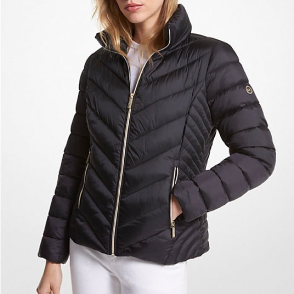Michael Kors packable down fill insulated jacket. Plus size women’s 0X